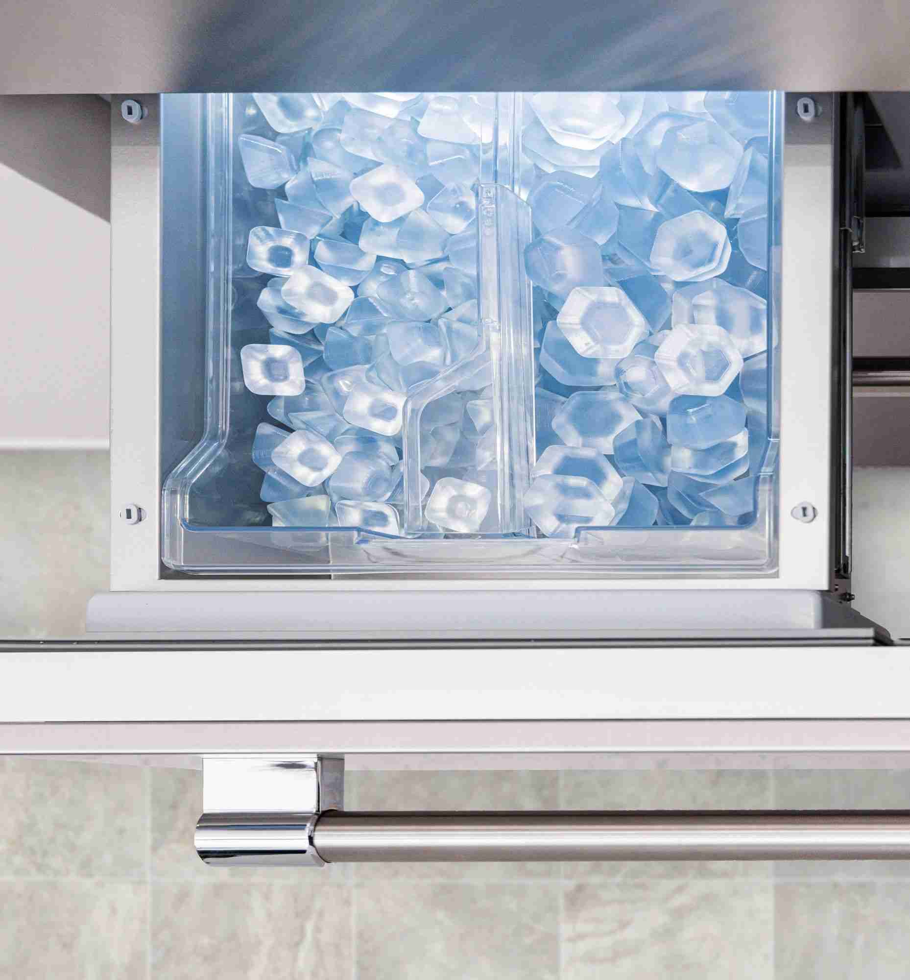 Built-in French Door Bottom Freezer Professional Stainless Steel