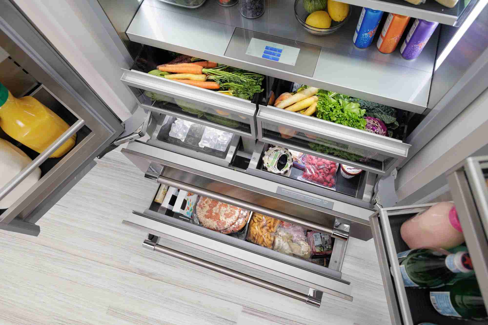 Built-in French Door Bottom Freezer Professional Stainless Steel